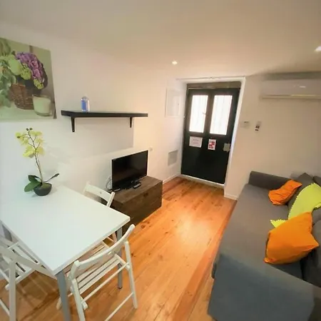 Hostel In Castelo Apartment