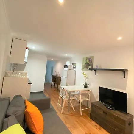Hostel In Castelo Lisbon