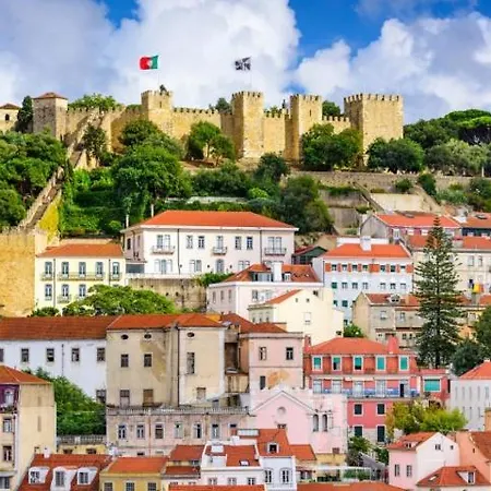 Apartment Hostel In Castelo Lisbon