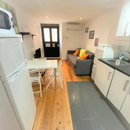 Apartment Hostel In Castelo