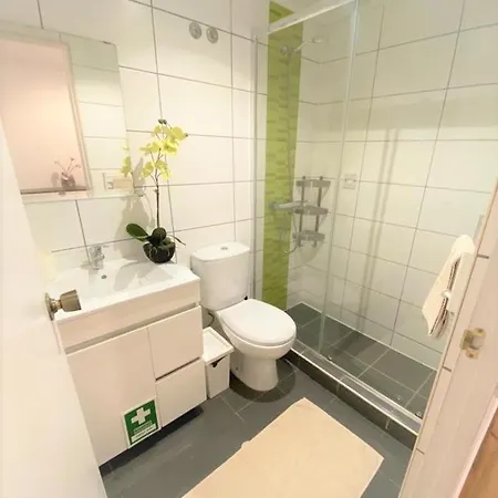 Hostel In Castelo * Lizbona